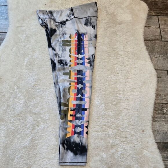 Urban Outfitters Without Walls Engineered Ankle Leggings, Size Large - Picture 7 of 11